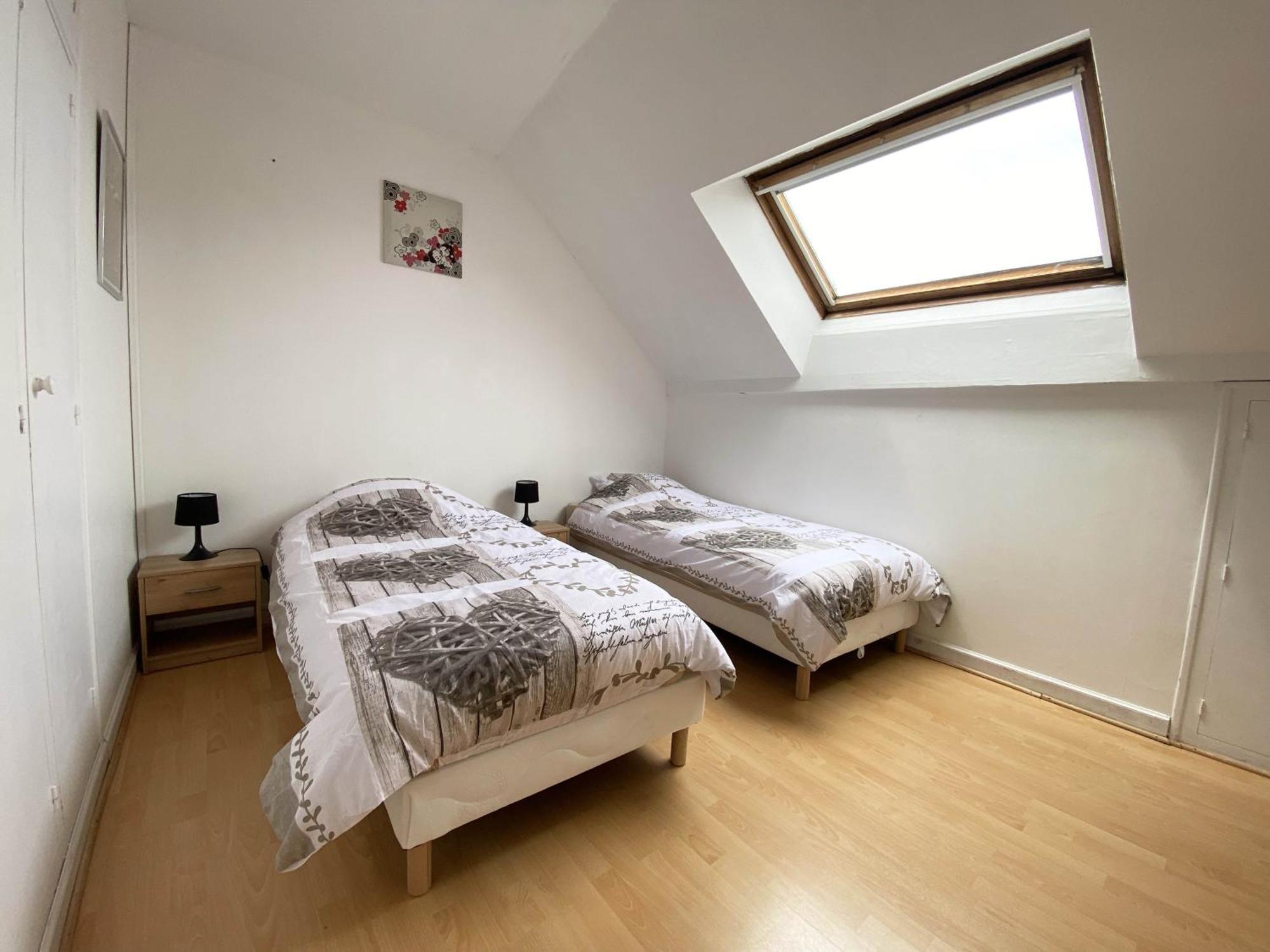 Appartement Tout Confort En Centre-Ville Cosne-sur-Loire Exteriör bild